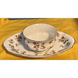 Vintage Royal Albert Winsome Large Open Sugar Bowl/Tray Rose Buds Pink Red 1966